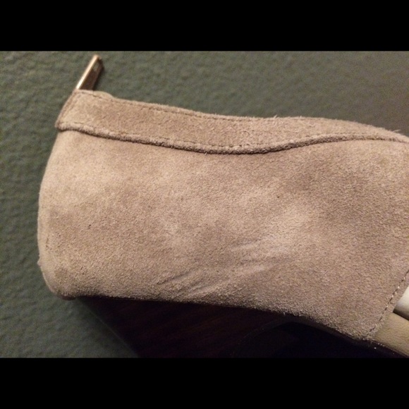 Charles by Charles David Suede Tassel Pumps - Picture 2 of 4